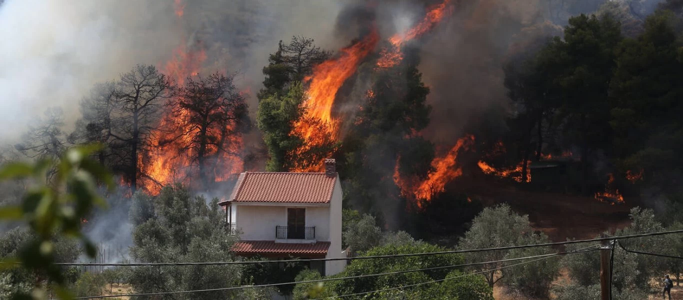 Φωτιά στην Εύβοια: Προσήχθη άτομο ύποπτο για εμπρησμό στο Ασμηνιό